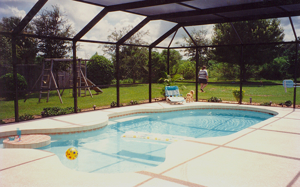 DIY Pool Enclosure Will Profit You In Many Ways